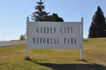 1. Garden City Cemetery