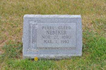 Nebeker, Pearl Gleed (Laketown)